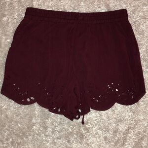 🔻Brandy Melville Scalloped Edge Shorts